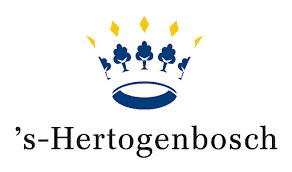 Kunstmatige verlichting en design in LICHT van Drie.io in ’s-Hertogenbosch, met moderne lichtinstallaties en sfeervolle verlichting voor interieur en exterieur.